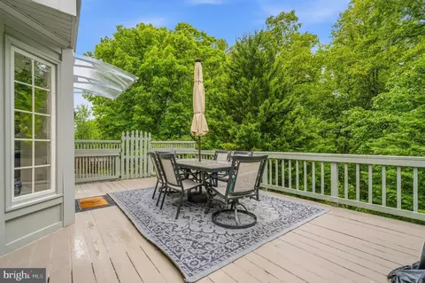 Exterior - 3660 Thomasson Crossing Dr, Triangle, VA 22172 photo 7 of 13