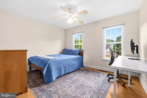 Bedroom - 3660 Thomasson Crossing Dr, Triangle, VA 22172 photo 7 of 10