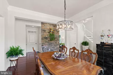 Dining - 12850 Victory Lakes Loop, Bristow, VA 20136 photo 2 of 3