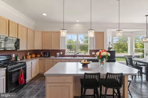 Kitchen - 12850 Victory Lakes Loop, Bristow, VA 20136 photo 5 of 5