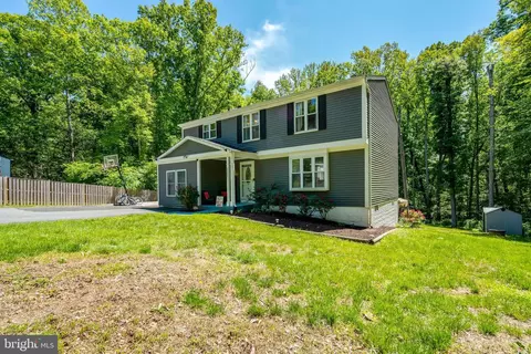 8085 Gracie, Manassas, VA 20112