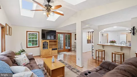 Other - 4569 Rincon Pl, Dumfries, VA 22025 photo 7 of 17