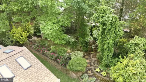 Exterior - 4569 Rincon Pl, Dumfries, VA 22025 photo 5 of 15