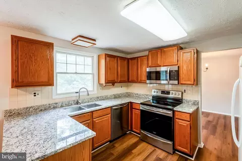 Kitchen - 9908 Rickover Ct, Manassas, VA 20109 photo 1 of 4