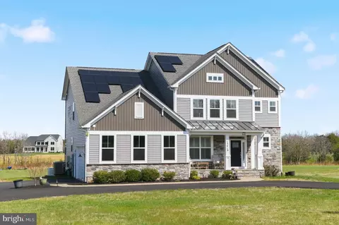 13419 Fleetwood Dr, Nokesville, VA 20181
