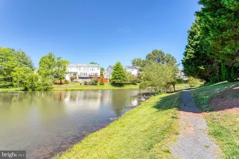Other - 7030 Rogue Forest Ln, Gainesville, VA 20155 photo 3 of 11