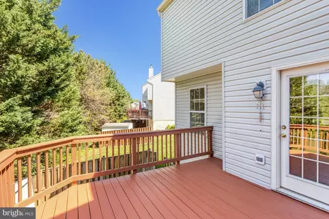 Exterior - 7030 Rogue Forest Ln, Gainesville, VA 20155 photo 6 of 8