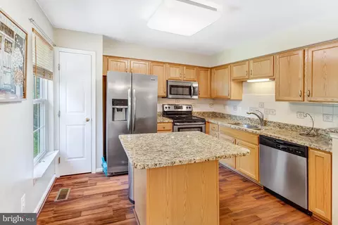 Kitchen - 7030 Rogue Forest Ln, Gainesville, VA 20155 photo 1 of 2
