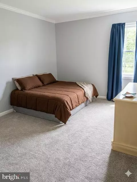 Bedroom - 14370 Clearview Ave, Gainesville, VA 20155 photo 2 of 4