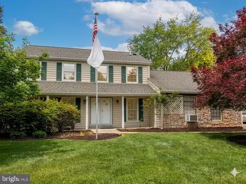 14370 Clearview Ave, Gainesville, VA 20155