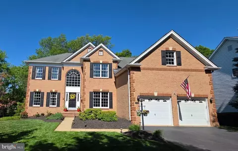 5586 Tucson Ct, Haymarket, VA 20169