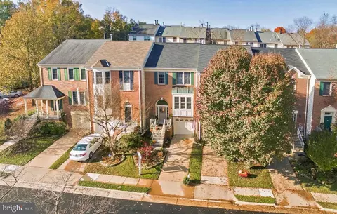 12162 Abbey Glen Ct, Woodbridge, VA 22192