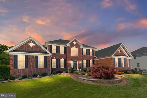 5214 Bonnie Brae Farm Dr, Haymarket, VA 20169