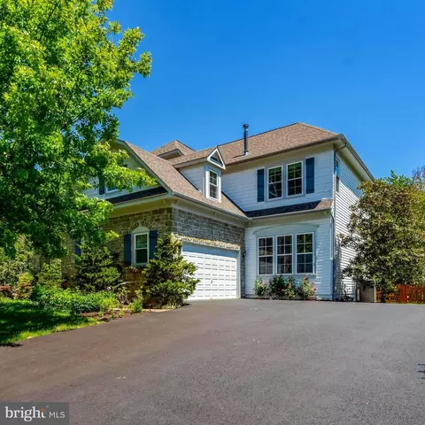 13004 Thorpe Park Ct, Bristow, VA 20136