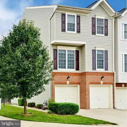 8928 Brewer Creek Pl, Manassas, VA 20109
