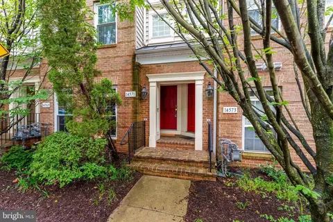 14571 Marlow St, Gainesville, VA 20155