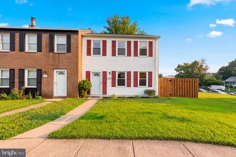 7600 Wedgewood Dr, Manassas, VA 20109