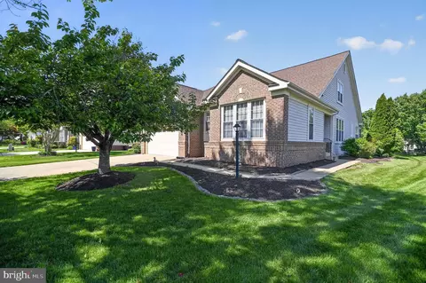 Exterior - 6901 Saddle Run Way, Gainesville, VA 20155 photo 4 of 8