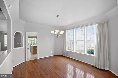 Dining - 6901 Saddle Run Way, Gainesville, VA 20155 photo 2 of 2