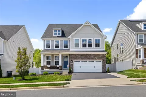 12428 Southington Dr, Woodbridge, VA 22192