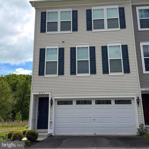 8193 Maude Ln, Manassas, VA 20110