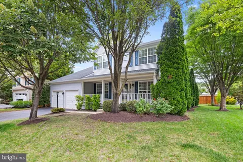 10245 Picturesque Ct, Nokesville, VA 20181