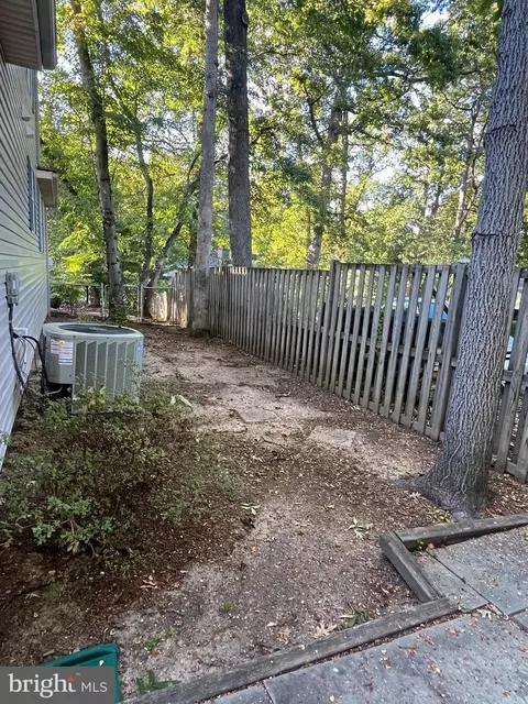 Exterior - 3203 Riverview Dr, Triangle, VA 22172 photo 8 of 8