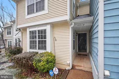 15318 Inlet Pl, Dumfries, VA 22025