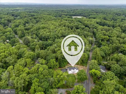View/Area - 7200 Ridgeway Dr, Manassas, VA 20112 photo 1 of 1