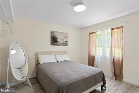 Bedroom - 7200 Ridgeway Dr, Manassas, VA 20112 photo 7 of 7