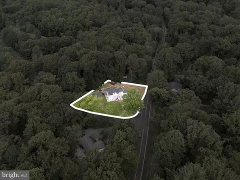 Other - 7200 Ridgeway Dr, Manassas, VA 20112 photo 2 of 9
