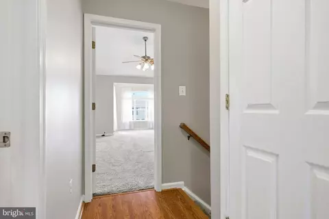 Entry Way - 11078 Doubleday Ln, Manassas, VA 20109 photo 7 of 8