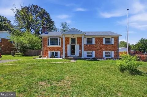 2903 Adams St, Woodbridge, VA 22193