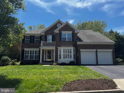 9312 Crossed Sabres Ct, Manassas, VA 20111