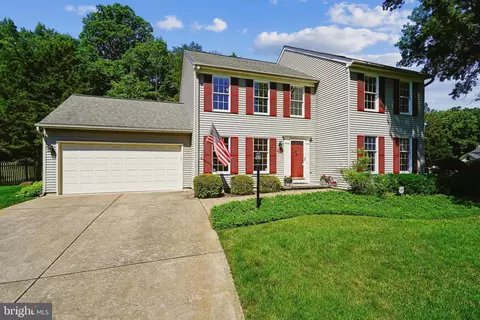 16109 Olmstead Ln, Woodbridge, VA 22191