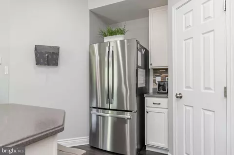 Entry Way - 13596 Dodsworth Dr, Bristow, VA 20136 photo 3 of 8