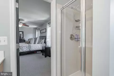 Entry Way - 13596 Dodsworth Dr, Bristow, VA 20136 photo 6 of 8