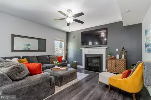 Other - 13596 Dodsworth Dr, Bristow, VA 20136 photo 4 of 15