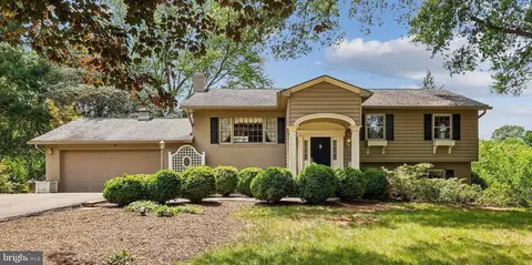 3496 Ingram Dr, Haymarket, VA 20169