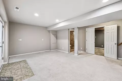 Living - 17717 Wayside Dr, Dumfries, VA 22026 photo 4 of 4