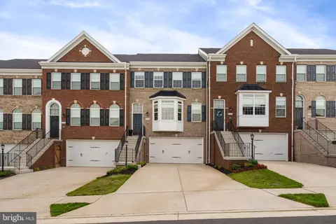 15228 Ballerina Loop, Woodbridge, VA 22193
