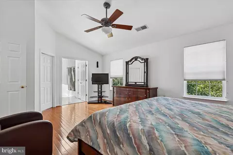Bedroom - 8737 Hackney Dr, Bristow, VA 20136 photo 3 of 6
