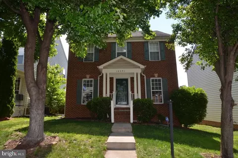16291 Catenary Dr, Woodbridge, VA 22191