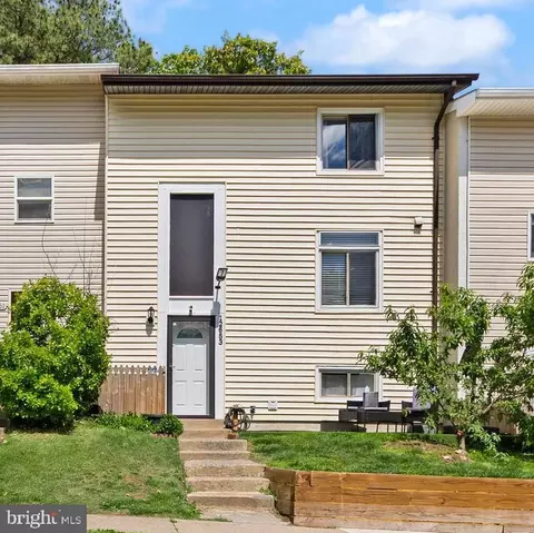 12653 Dulcinea Pl, Woodbridge, VA 22192