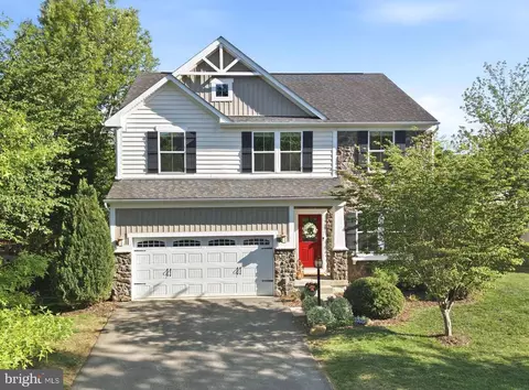 9467 Merrimont Trace Cir, Bristow, VA 20136