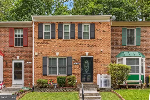 14054 Fallbrook Ln, Woodbridge, VA 22193