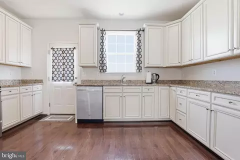 Kitchen - 8333 Scotland Loop, Manassas, VA 20109 photo 1 of 3