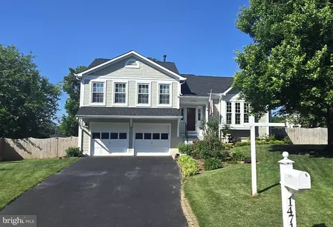 14716 Cloyd Way, Woodbridge, VA 22193