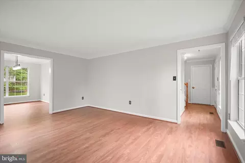 8229 Sunset Dr, Manassas, VA 20110 photo 7
