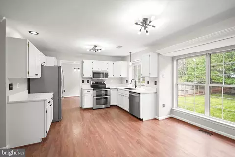 8229 Sunset Dr, Manassas, VA 20110 photo 19